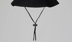 DRAWSTRING & TOGGLE